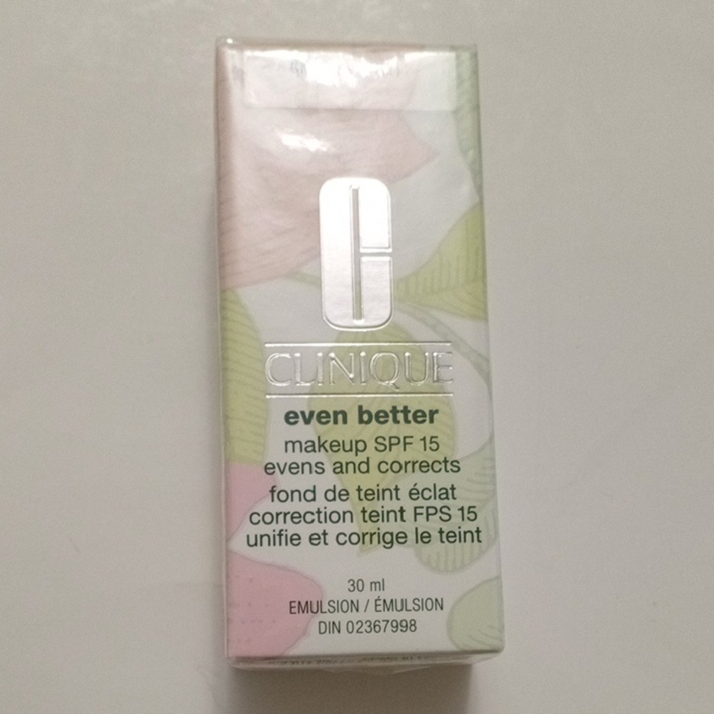 Clinique Even Better Makeup SPF 15 -CN 58 Honey For Dry Combination To Oily Skin